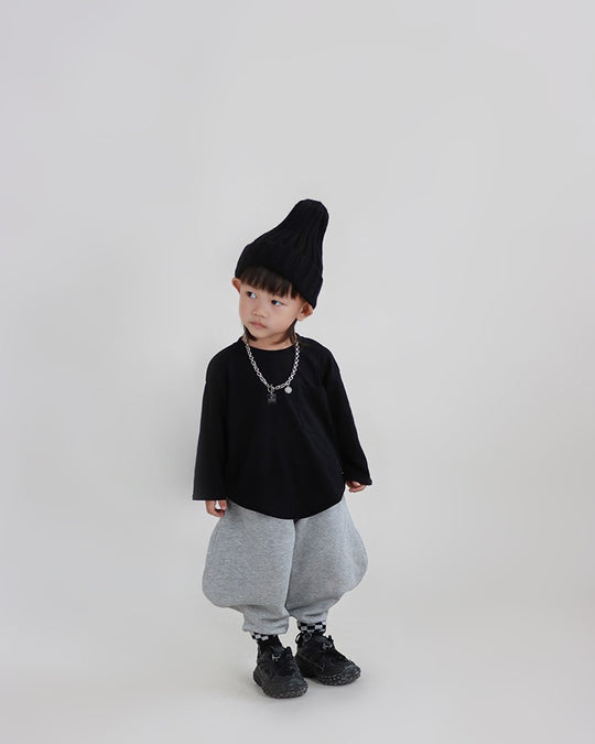 変形スウェットパンツ.