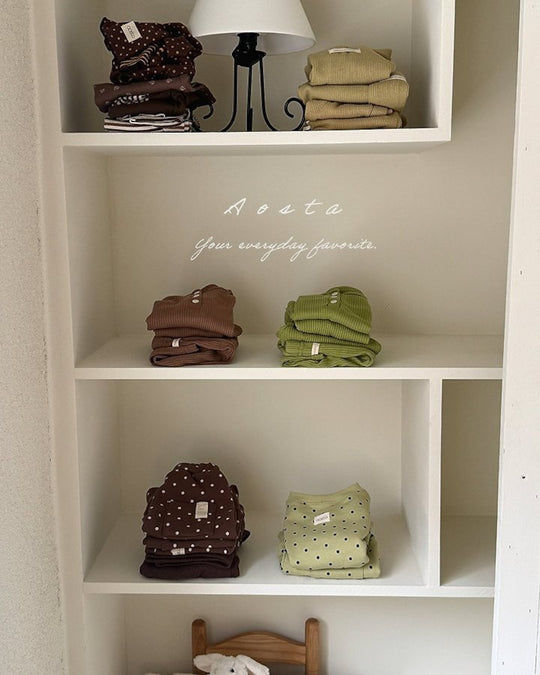 [AOSTA]Dot Tongtong Vest