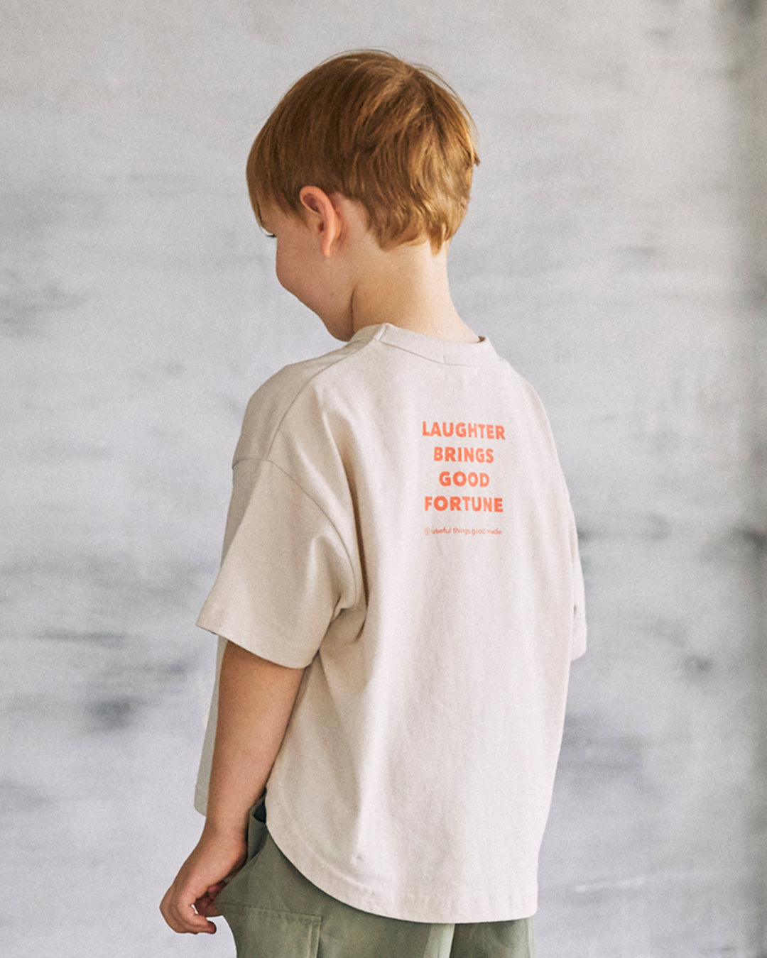 [GENERATOR]LAUGHT Tシャツ906405