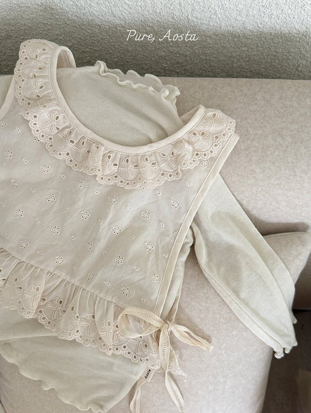 [AOSTA]Lace Olivia Vest