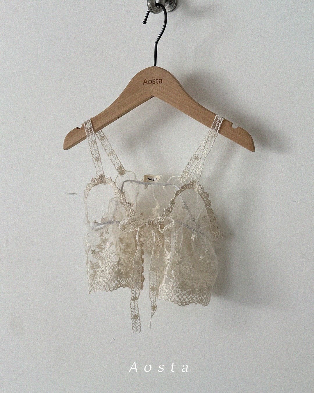[aosta]lace open bustier
