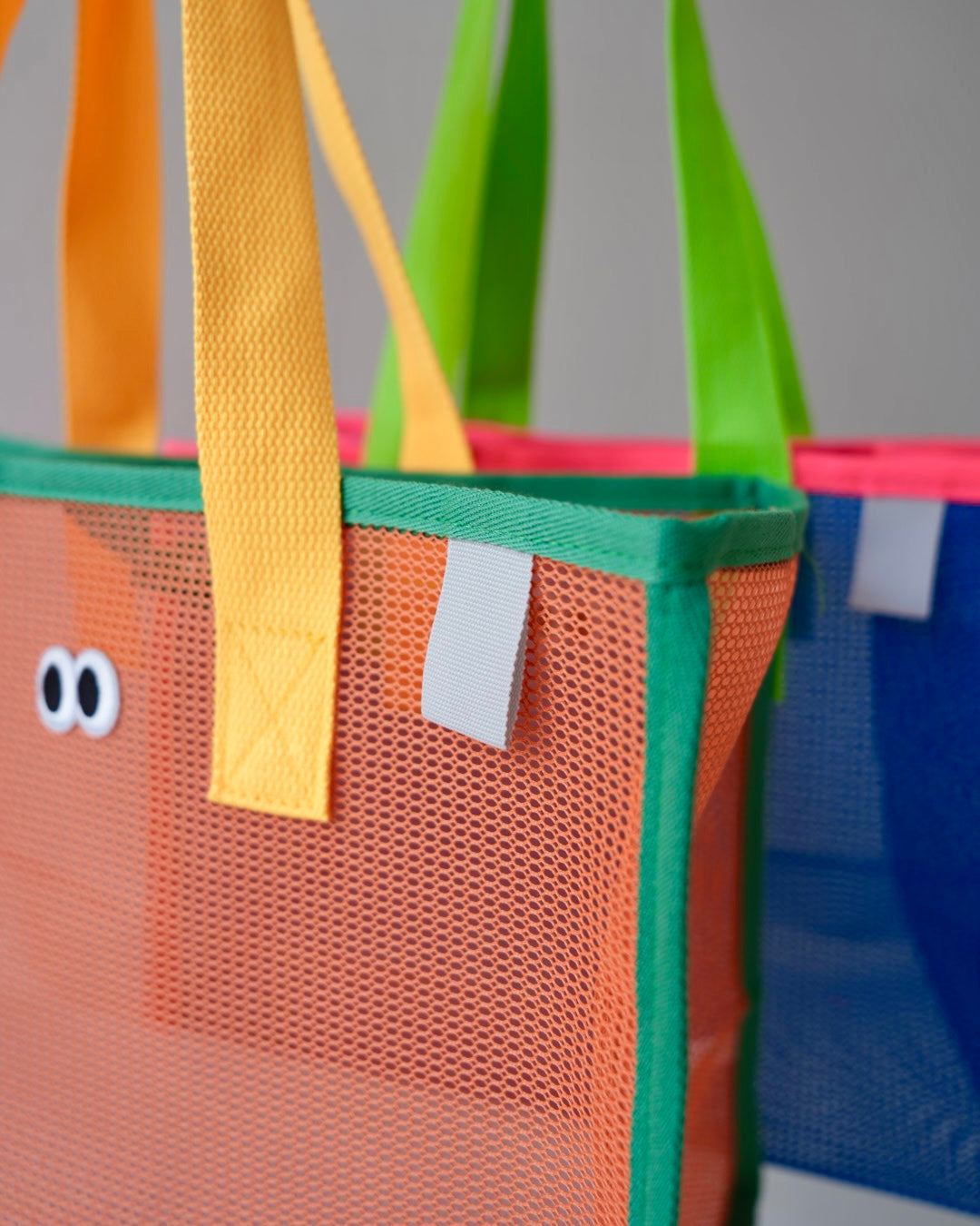 キョロキョロメッシュBAG