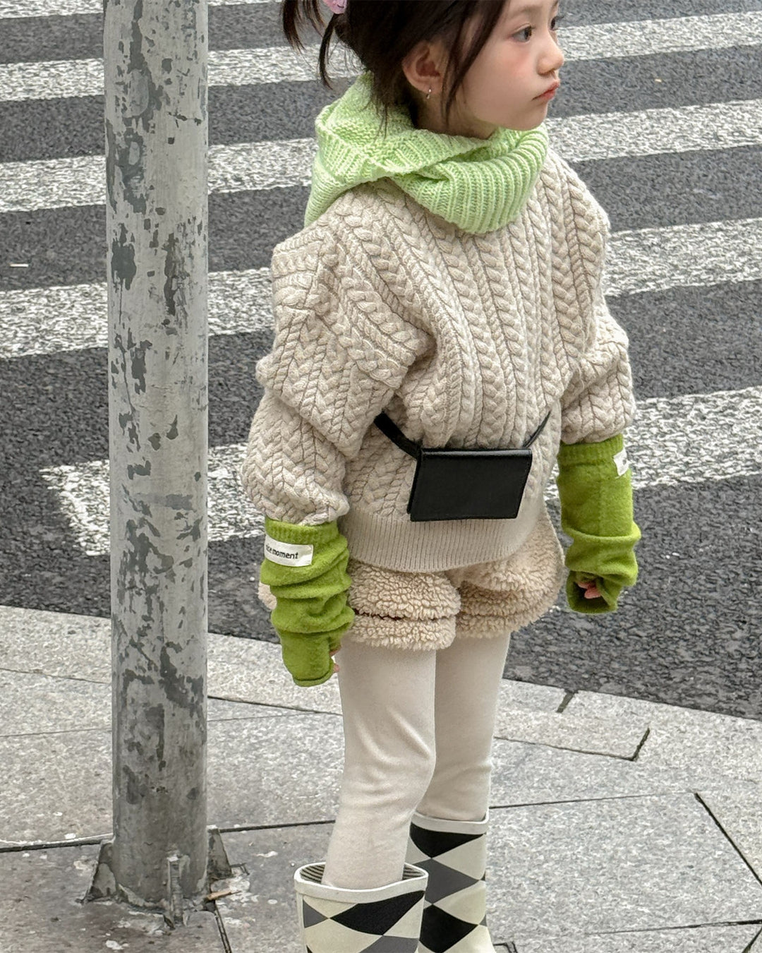 ウェービーボアショートパンツ