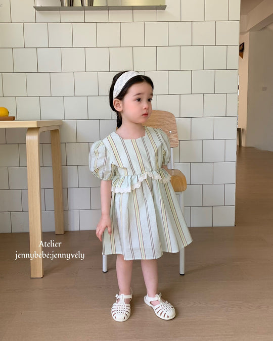 マルチストライプリンクルワンピース
