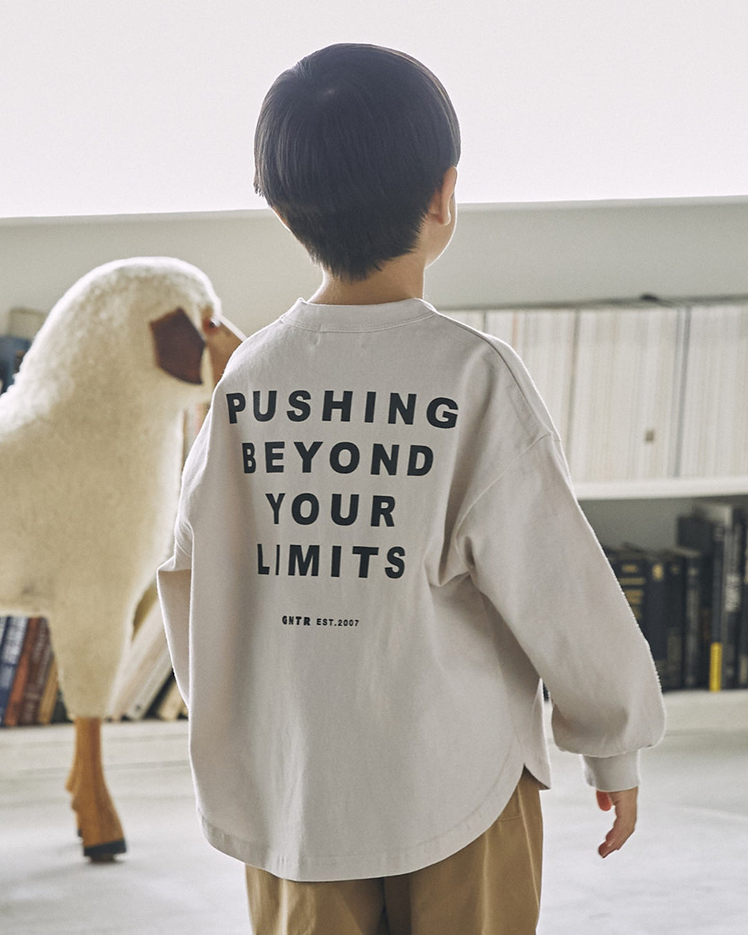 [GENERATOR]Beyond L/S Tシャツ915401