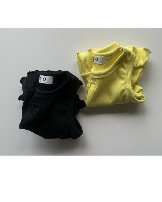 [O.O.O]aster vest