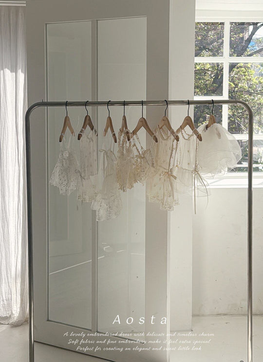 [aosta]lace open bustier