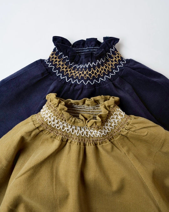 スモッキングピンコーデュロイロンパース