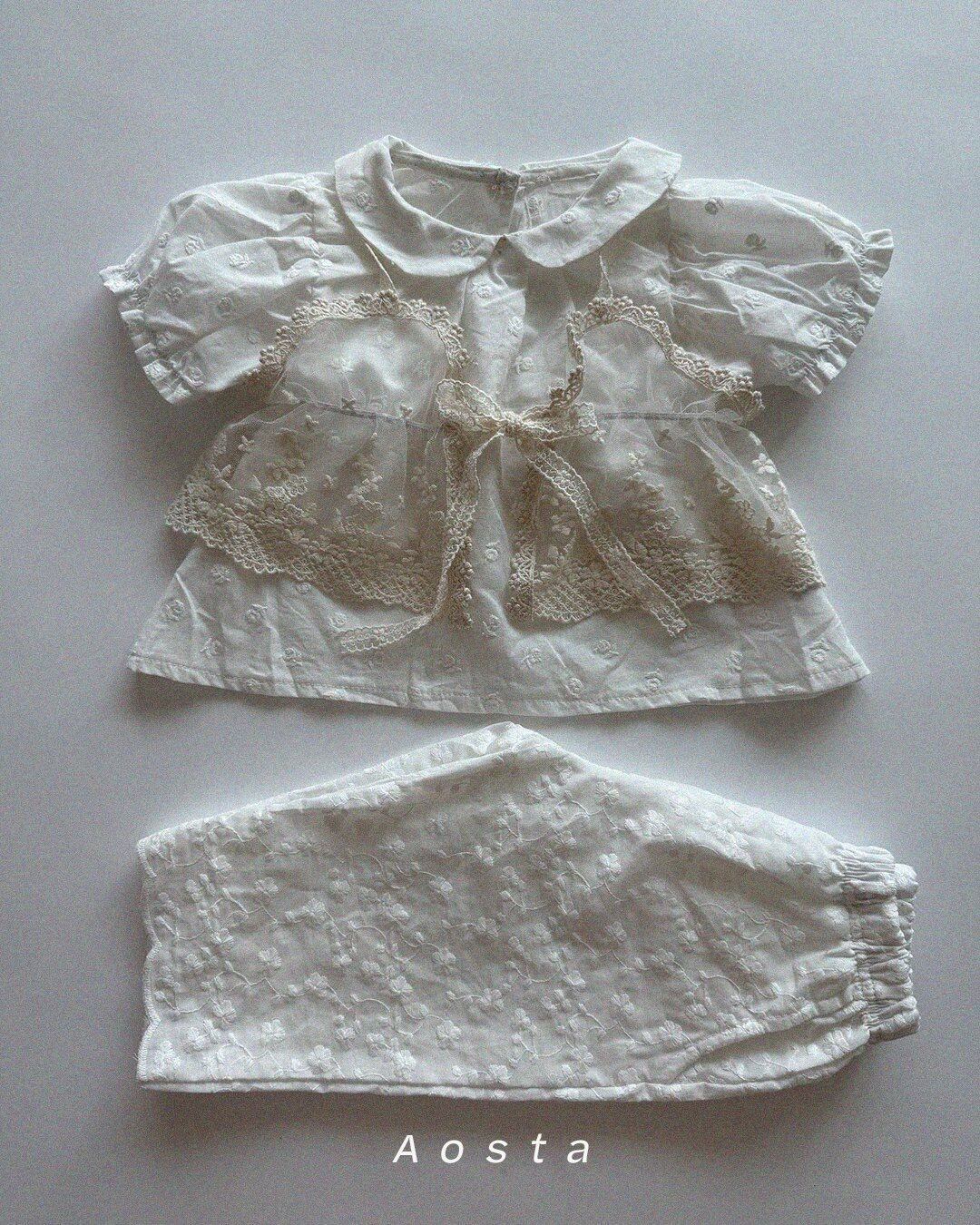 [aosta]lace open bustier