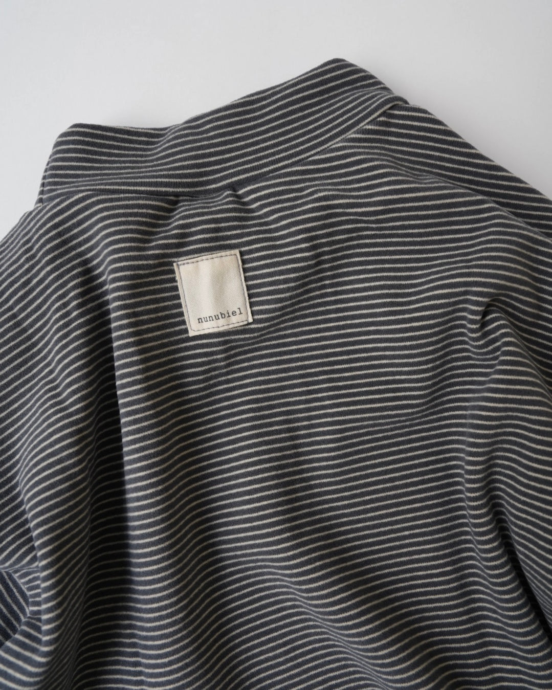 [nunu biel]ボーダー裏起毛モックネック