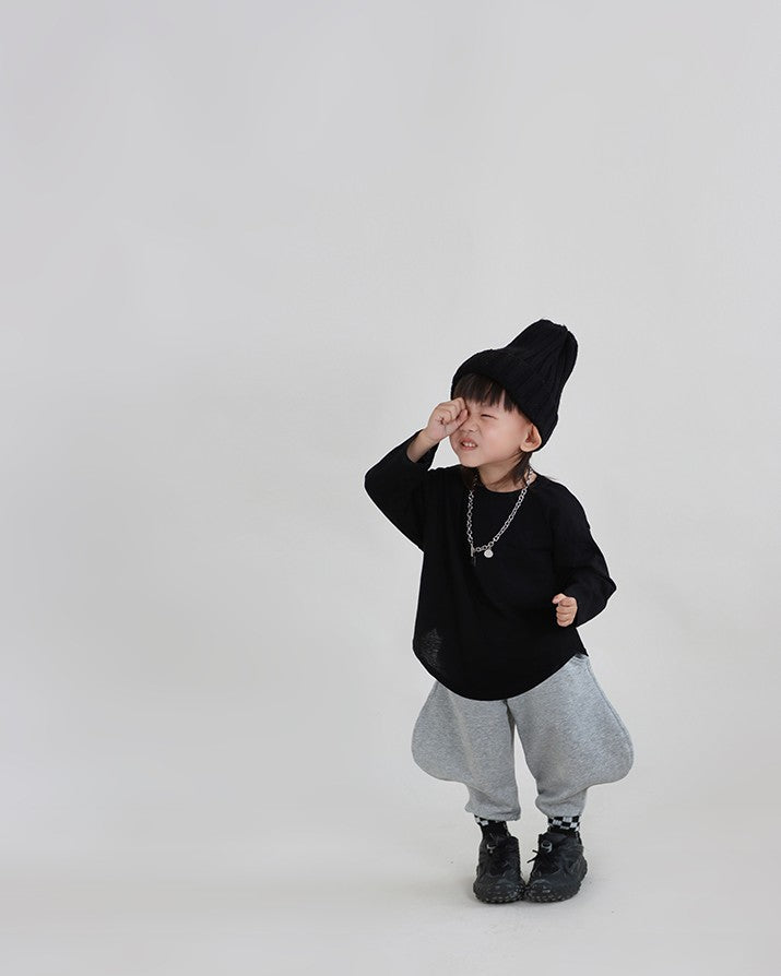 変形スウェットパンツ.