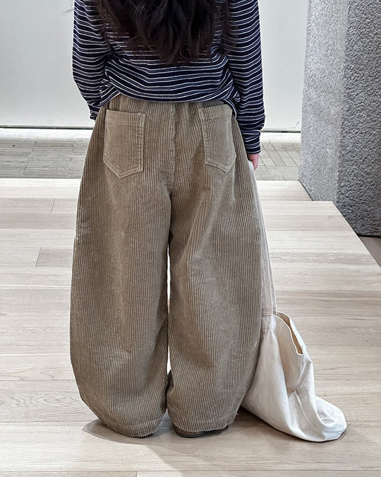 コーデュロイタックパンツ