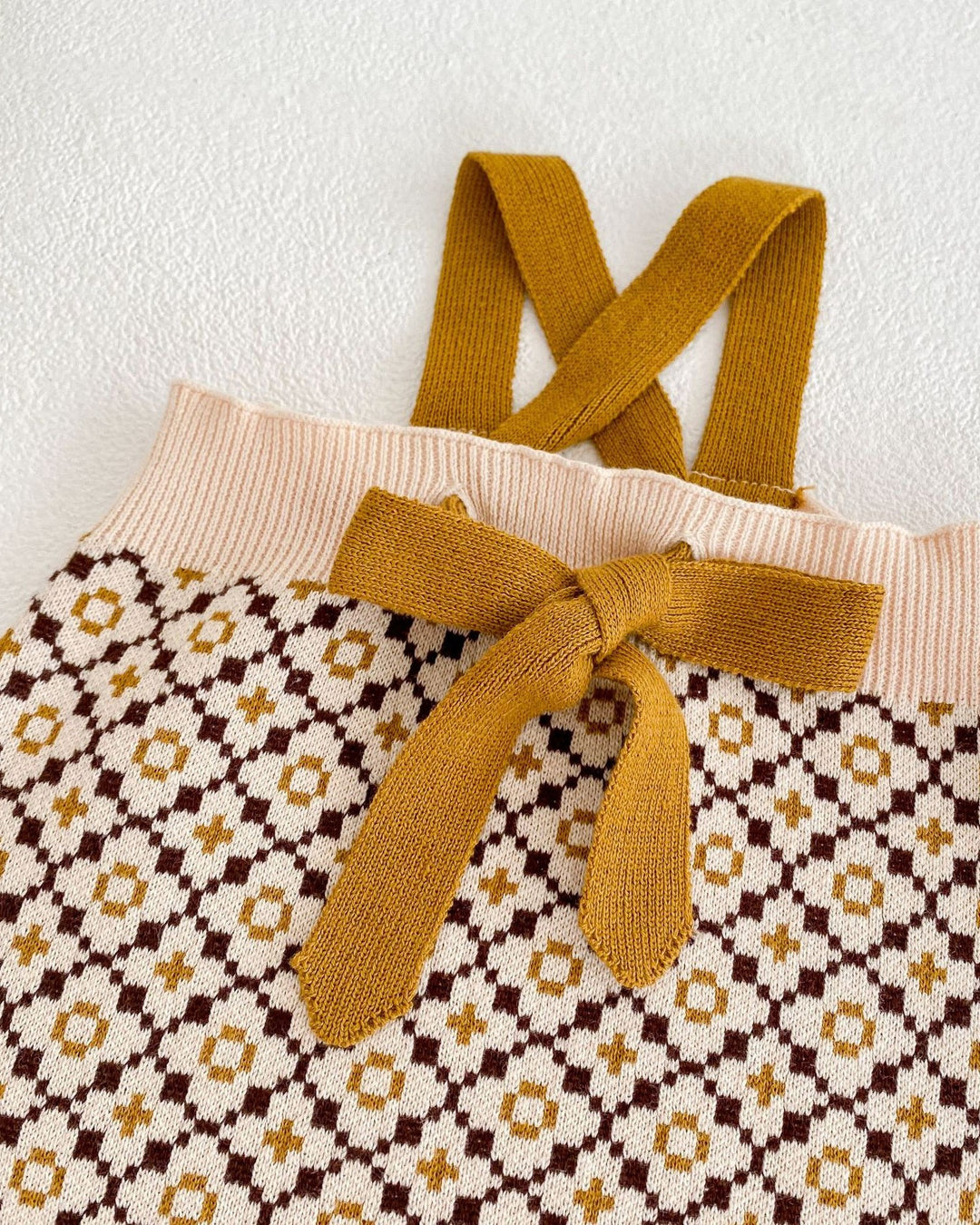 ジオメトリックニットサロペット