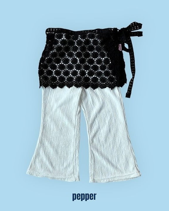 [pepper]pleated bootcut pants