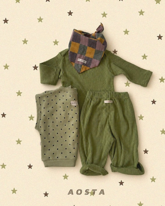 [AOSTA]Dot Tongtong Vest
