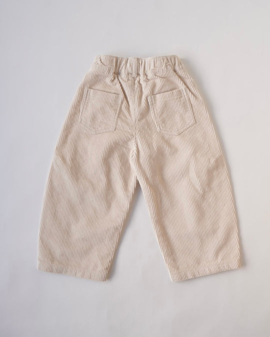 コーデュロイタックパンツ