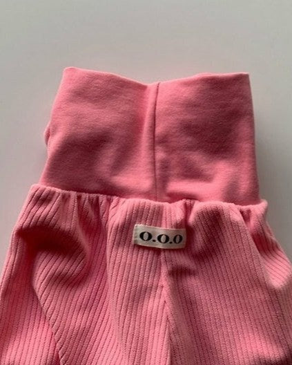 [O.O.O]mare pants