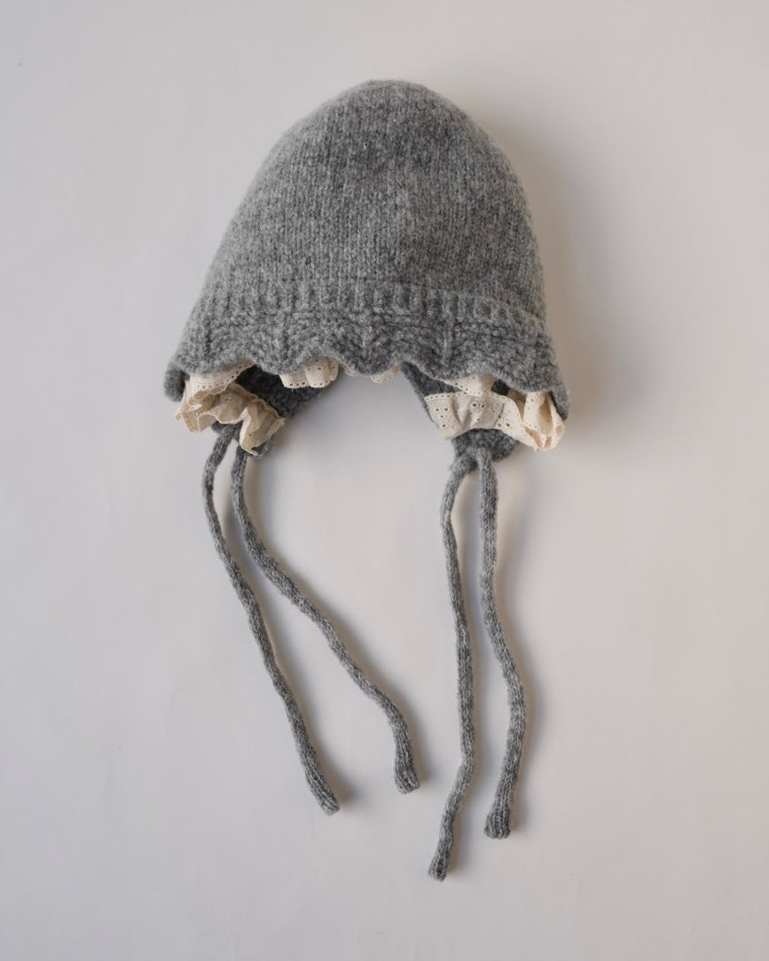 フリルニットボンネ