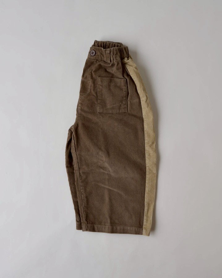 サイドラインコーデュロイパンツ