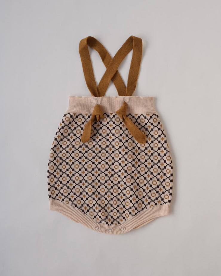 ジオメトリックニットサロペット