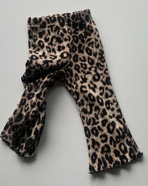 [O.O.O]riona pants