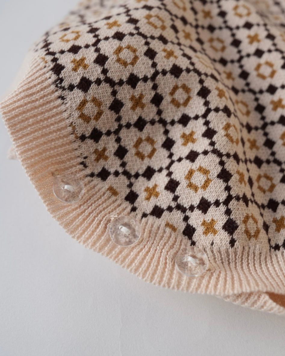 ジオメトリックニットサロペット