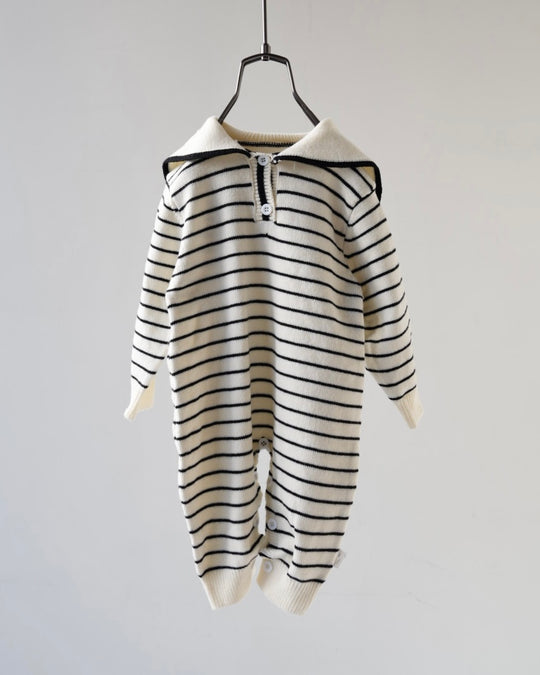 セーラーカラーニットカバーオール