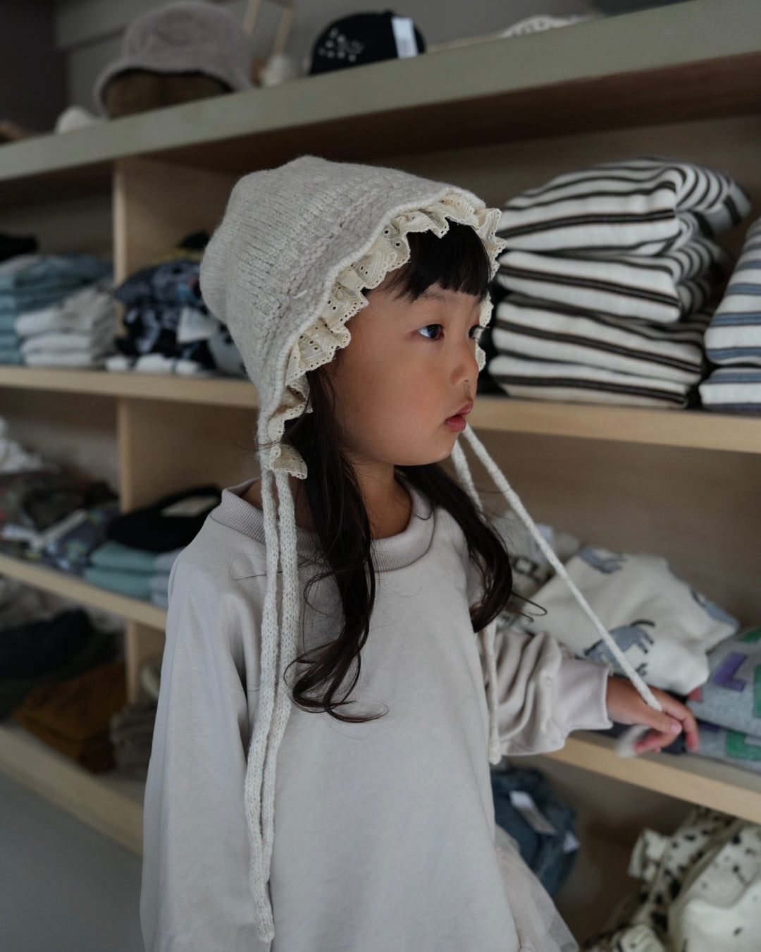 フリルニットボンネ