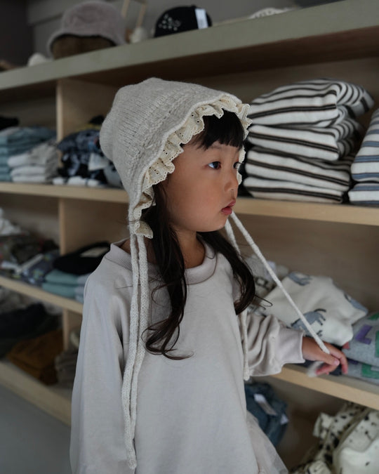 フリルニットボンネ