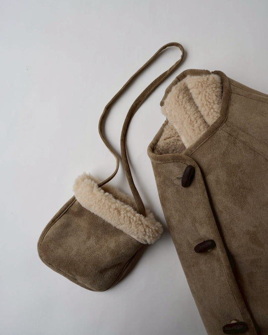 ミニバッグ付ムートンコート