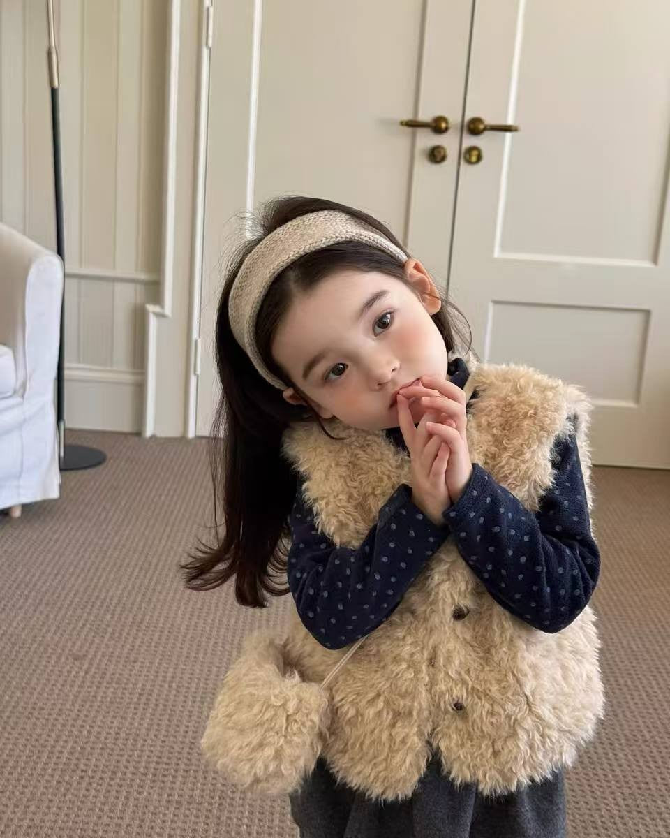 ミニバッグ付ファーベスト