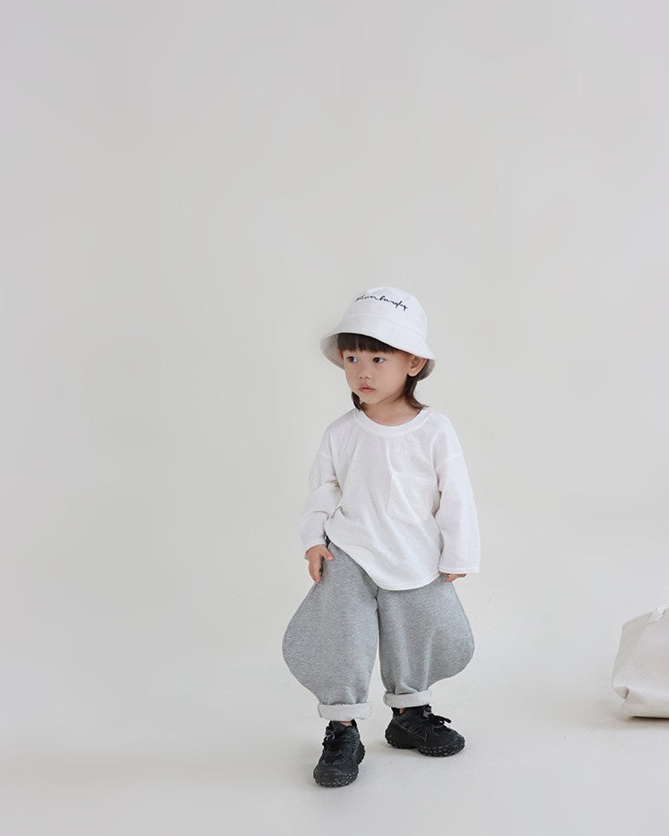 変形スウェットパンツ.