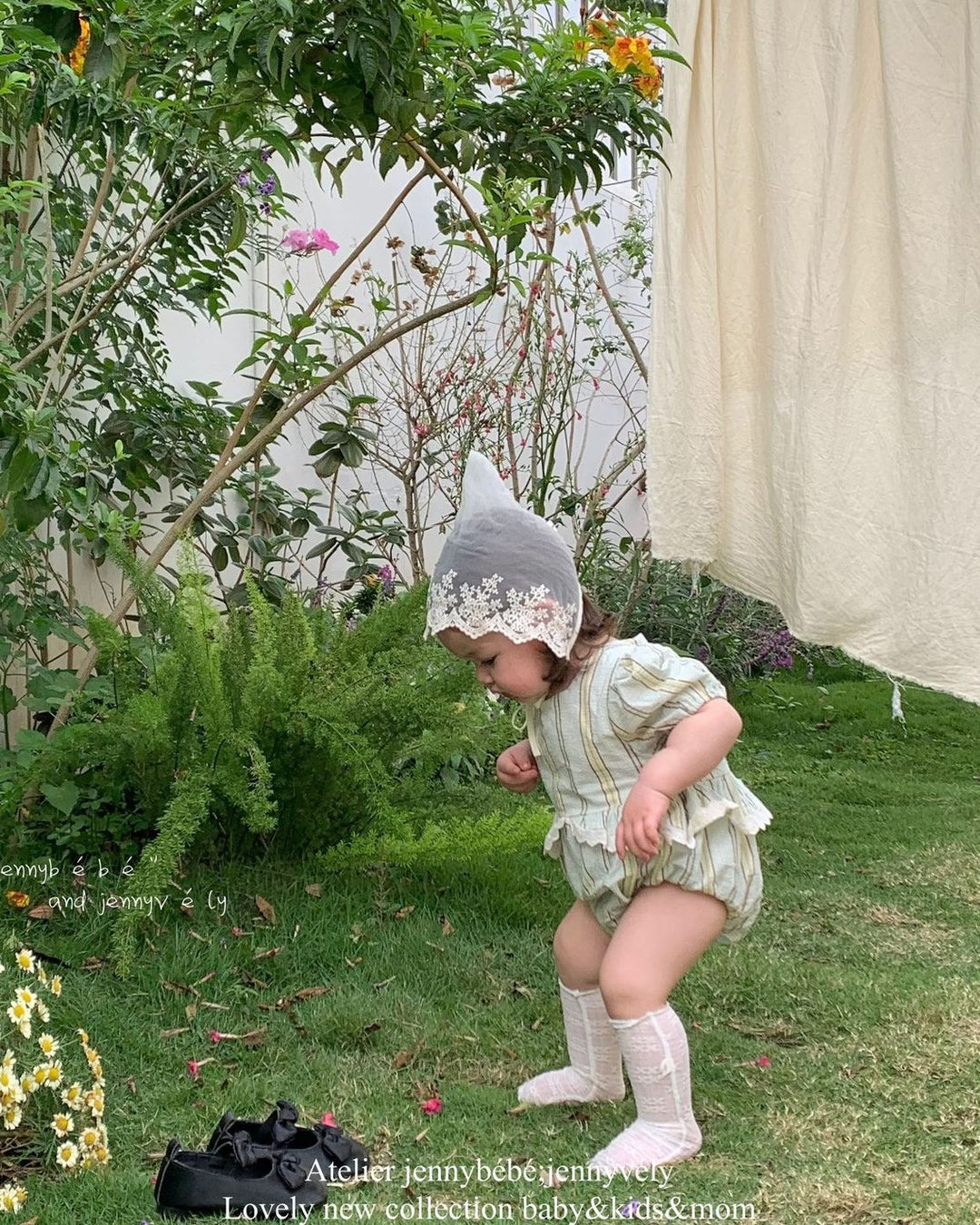 マルチストライプリンクルロンパース