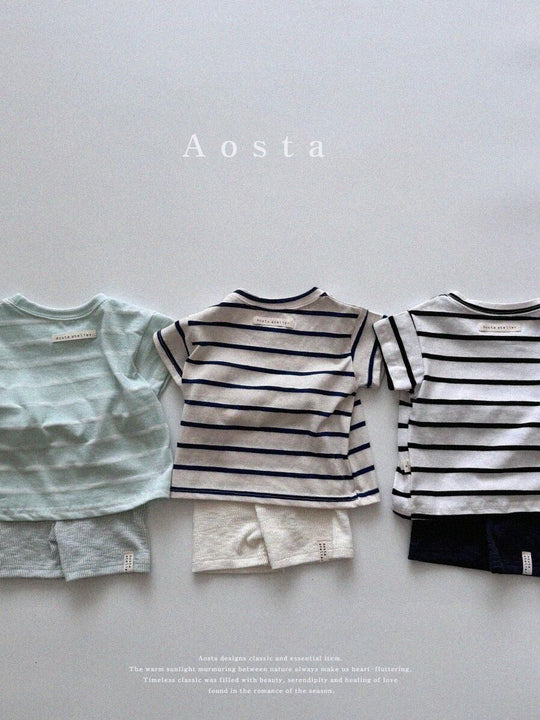 AOSTAボーダーTシャツ