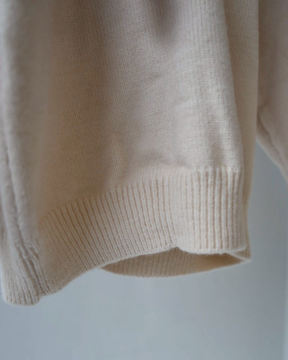 バブーシュ付きニット