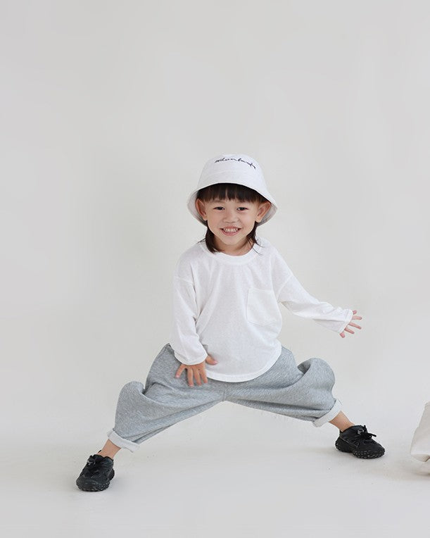 変形スウェットパンツ.