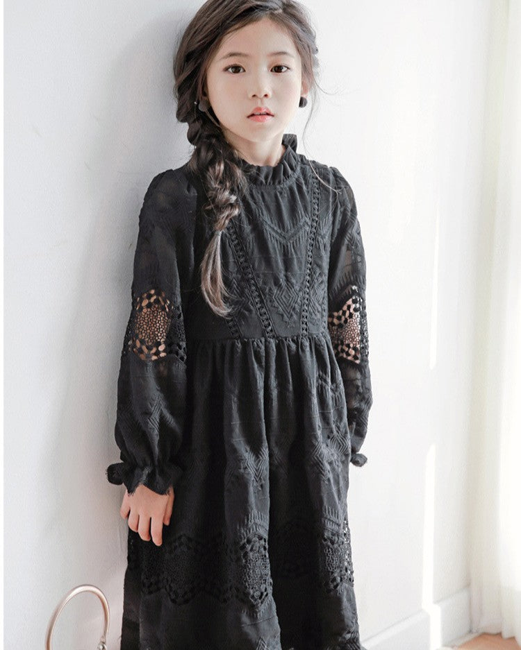 カットワークワンピース