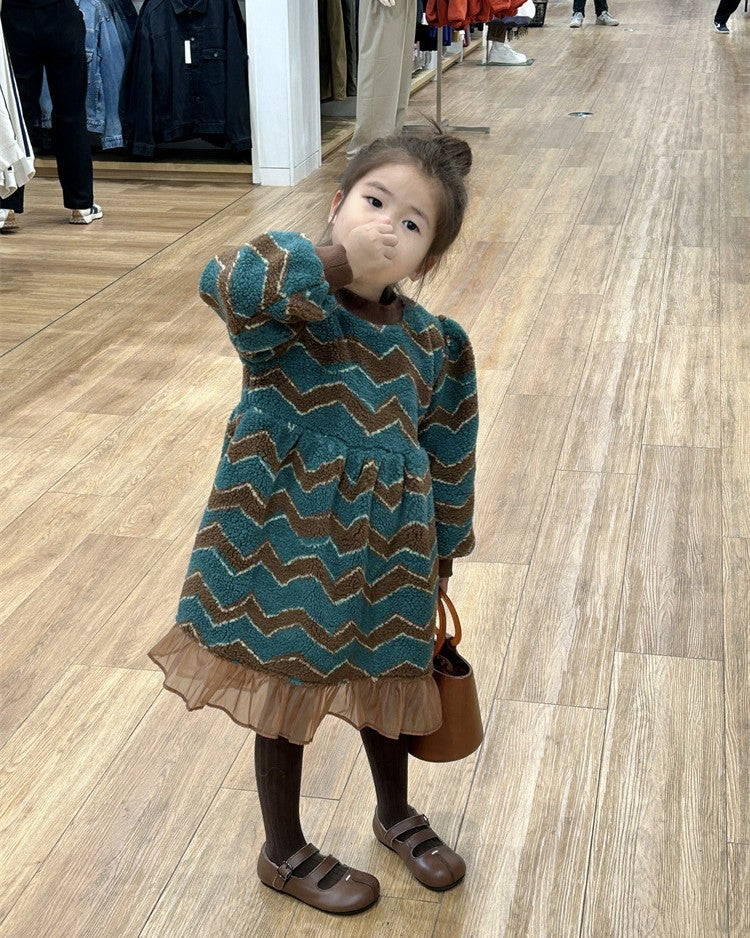 裏起毛ジグザグボアワンピース