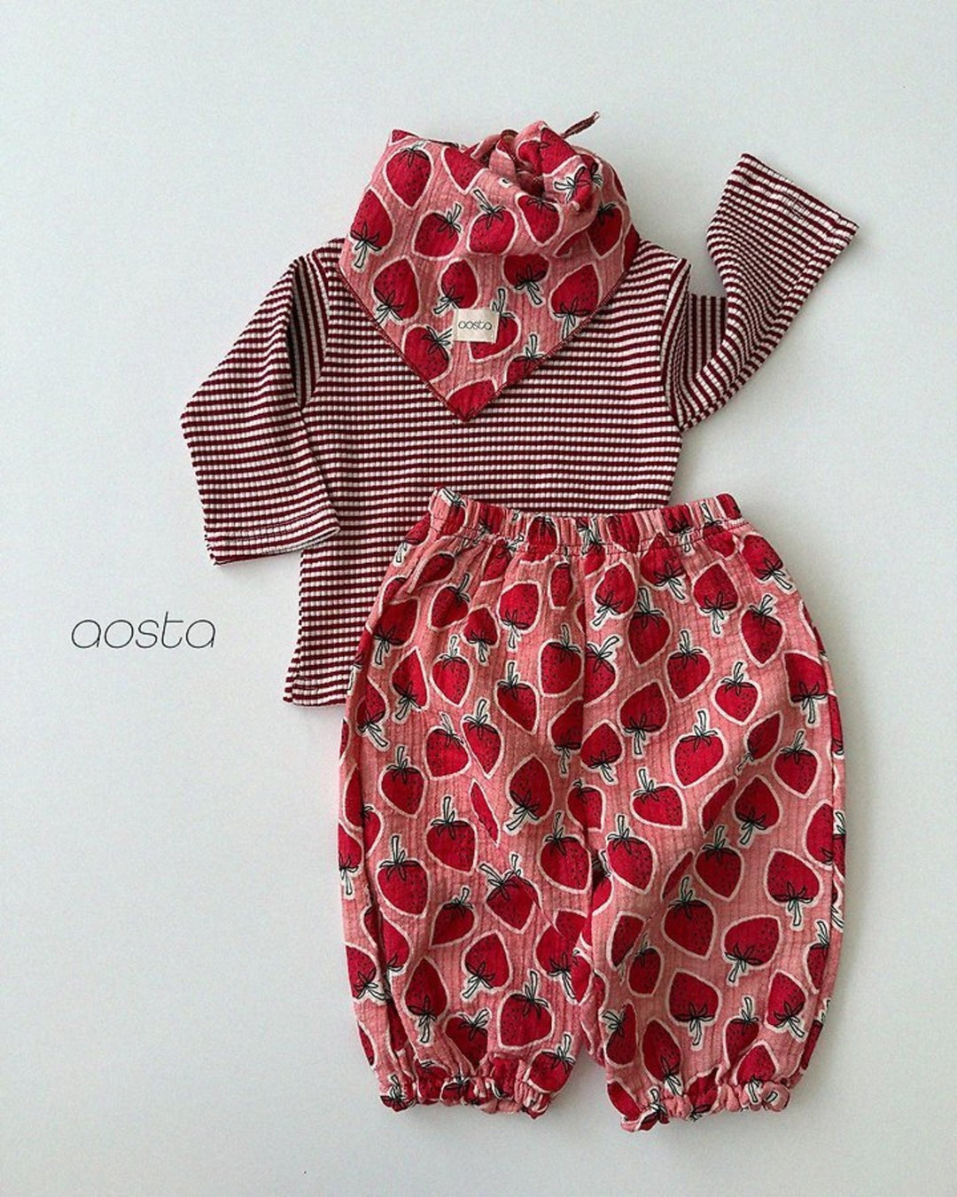 [AOSTA]Strawberry Scarf
