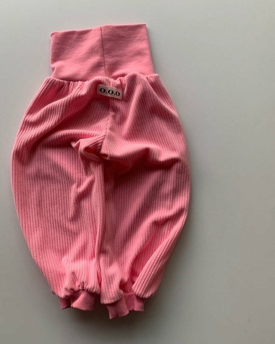 [O.O.O]mare pants
