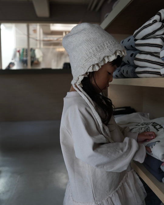 フリルニットボンネ