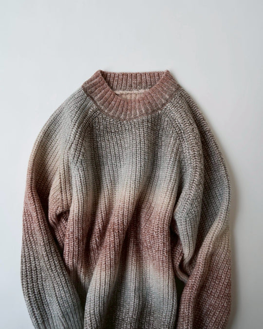 グラデーションニット