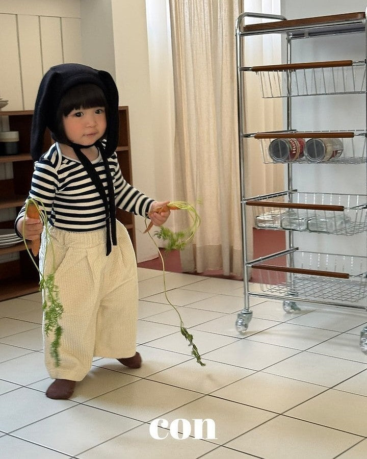 [con]Soft Corduroy Pants