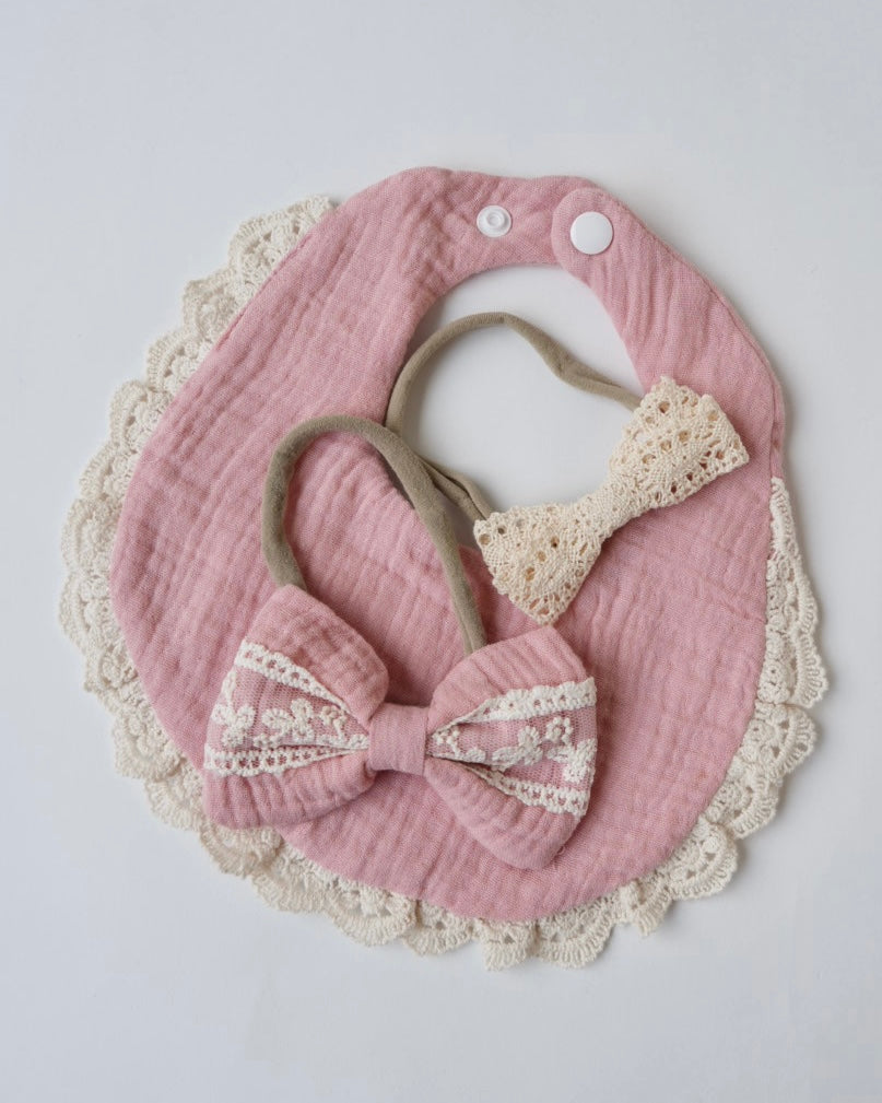 ヘアバンド付フリルガーゼスタイ