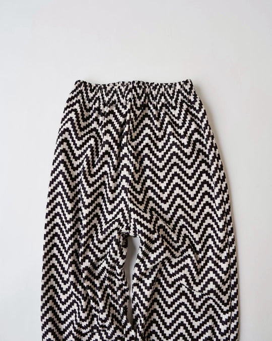 ジオメトリックソフトコーデュロイパンツ