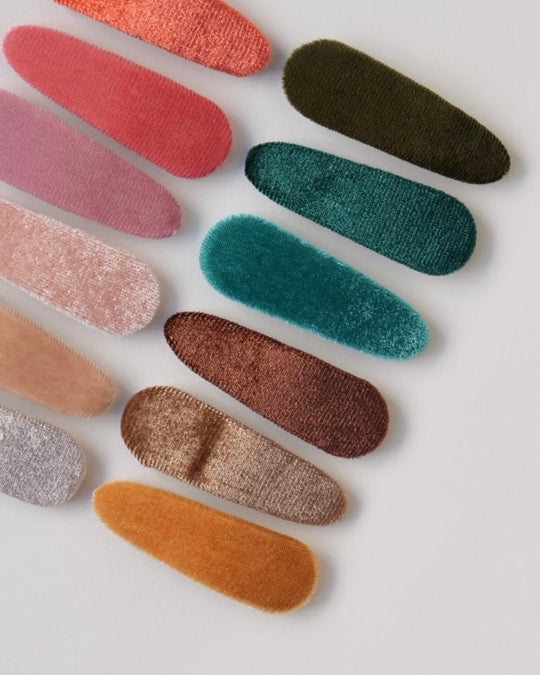 ベロアパッチンピン