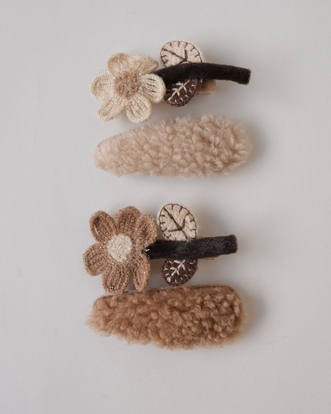 ニットフラワーヘアクリップ