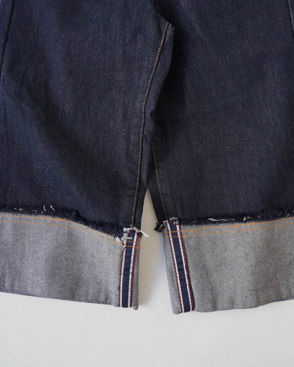 ロールアップインディゴデニム