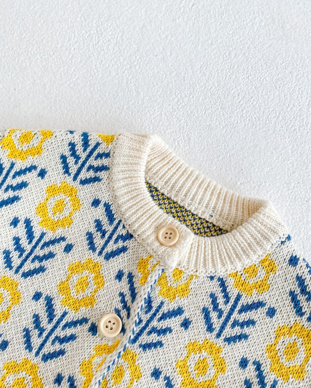 フラワージャガードコットンニットカーディガン