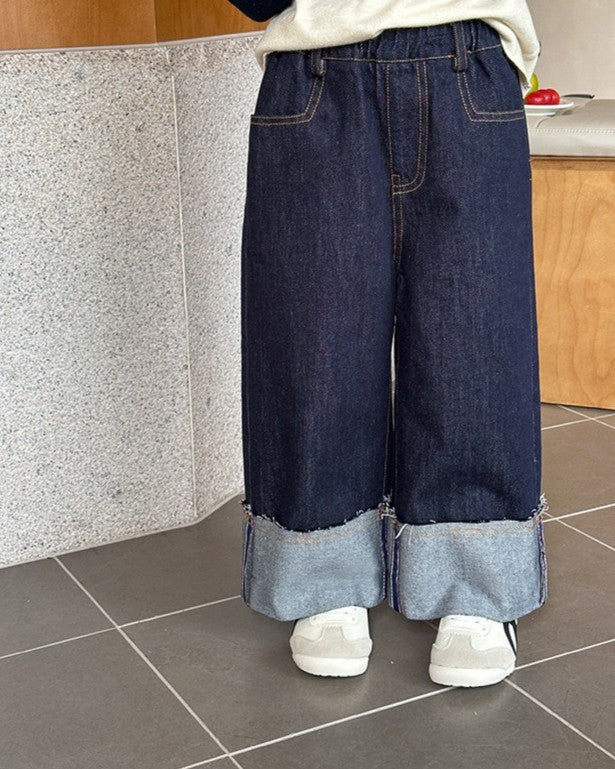 ロールアップインディゴデニム